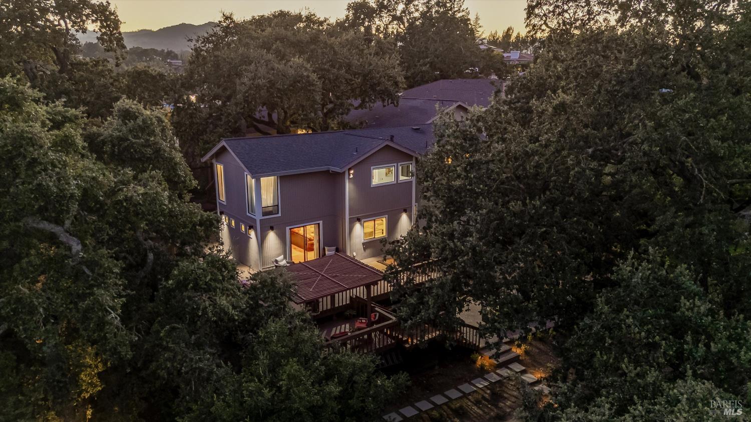 10 Skycrest Way Napa CA 94558