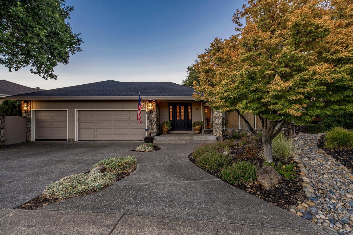 10 Skycrest Way Napa CA 94558