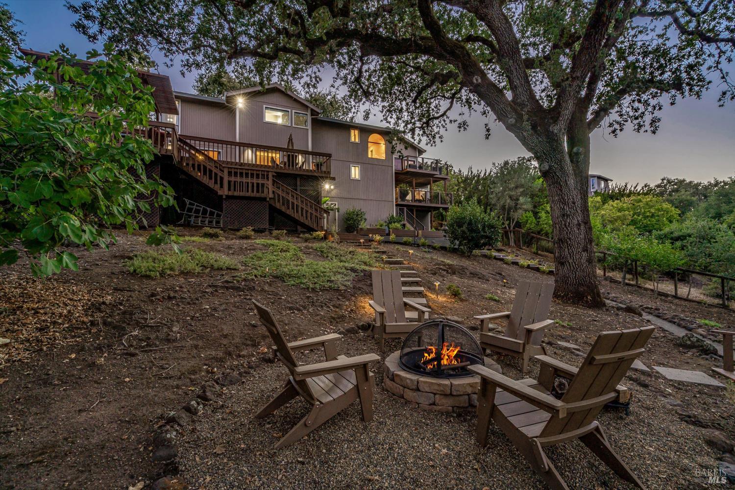 10 Skycrest Way Napa CA 94558