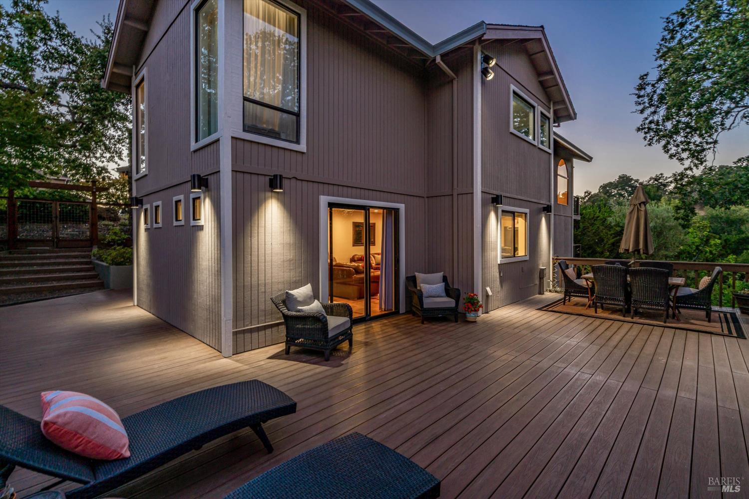 10 Skycrest Way Napa CA 94558