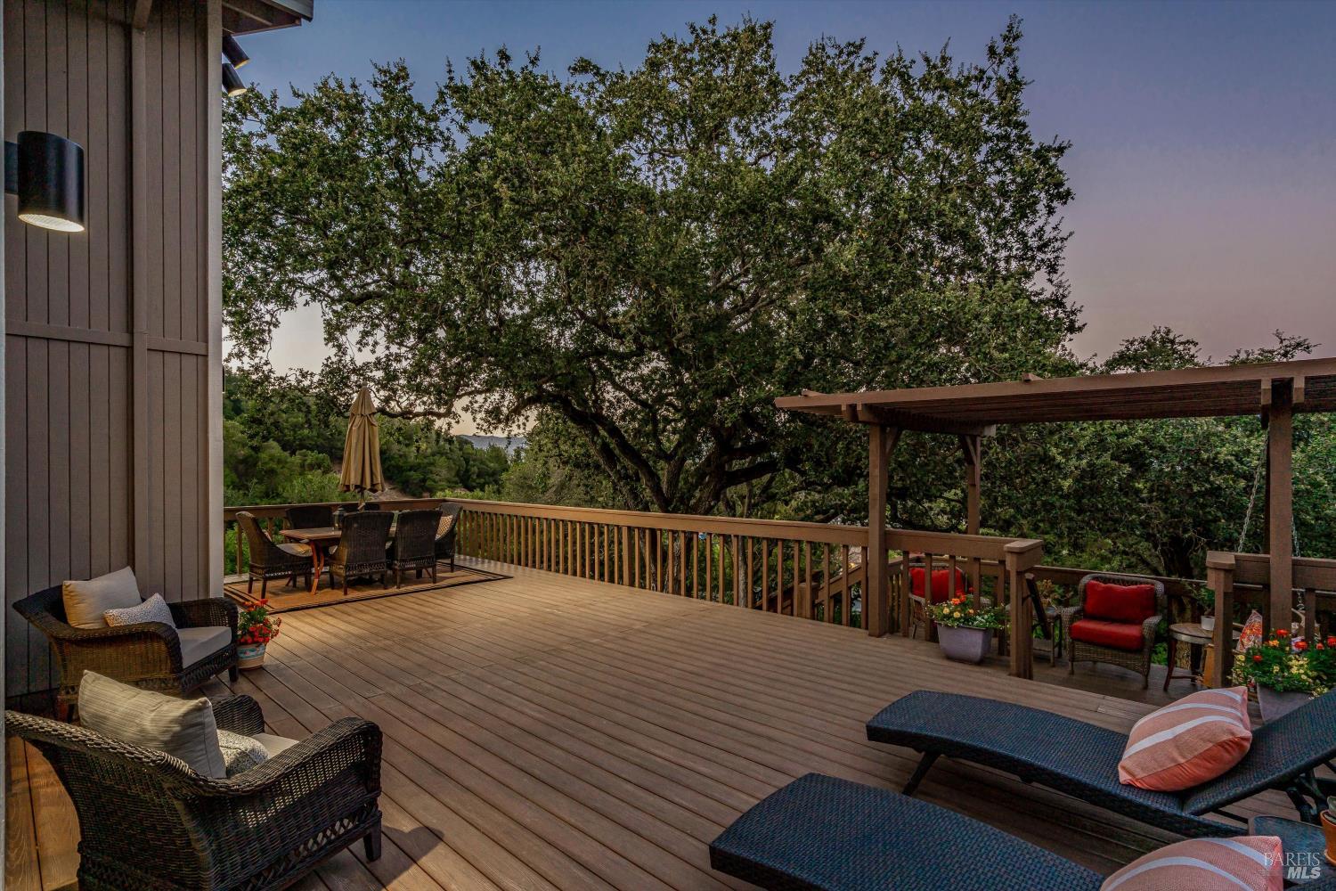 10 Skycrest Way Napa CA 94558