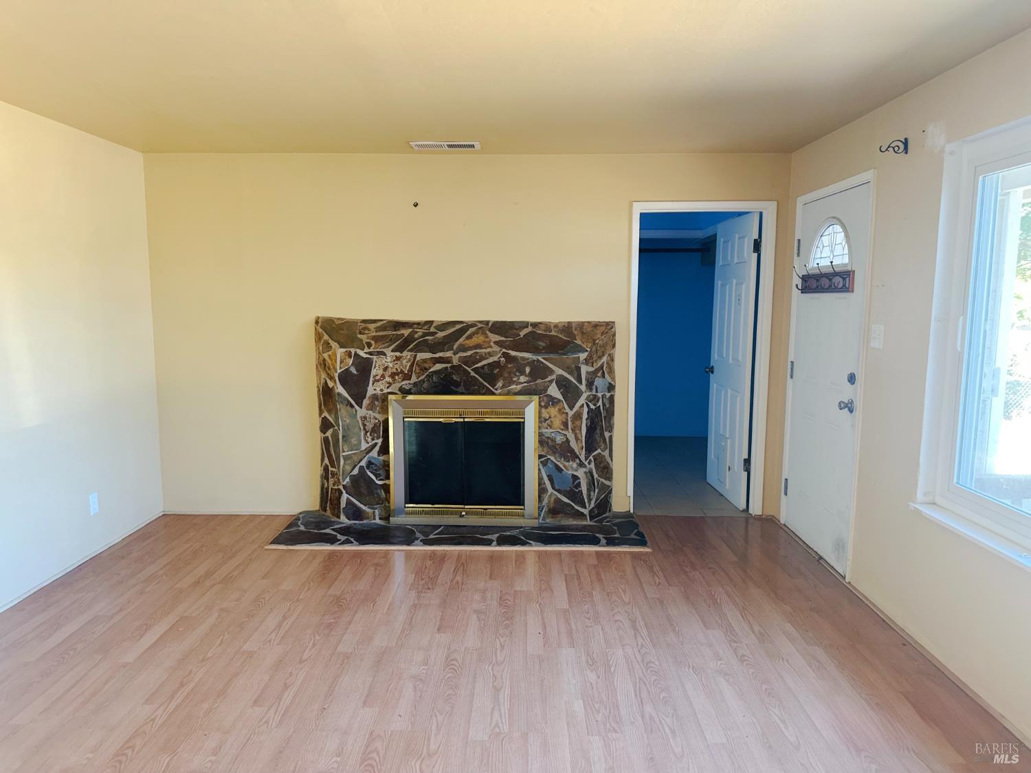 576 Cottonwood Drive Santa Rosa CA 95407