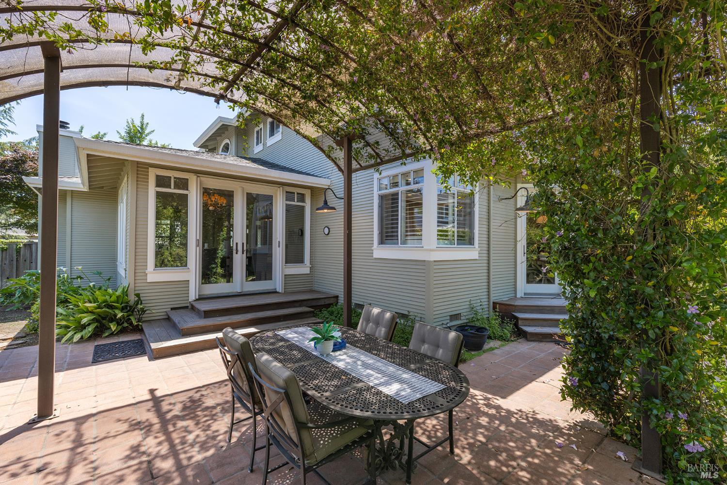 1876 Heritage Way Yountville CA 94599