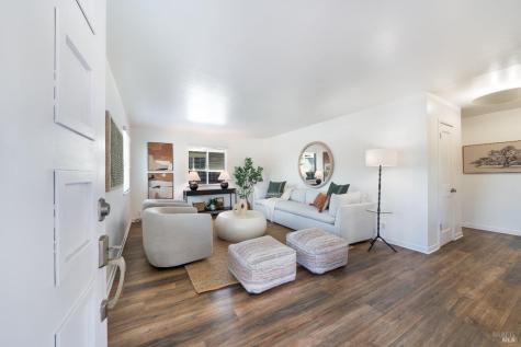 368 5th Street W Sonoma CA 95476