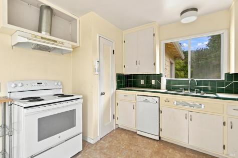 40 S Knoll Road Mill Valley CA 94941