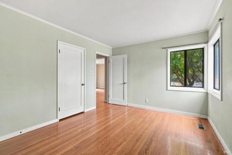 40 S Knoll Road Mill Valley CA 94941