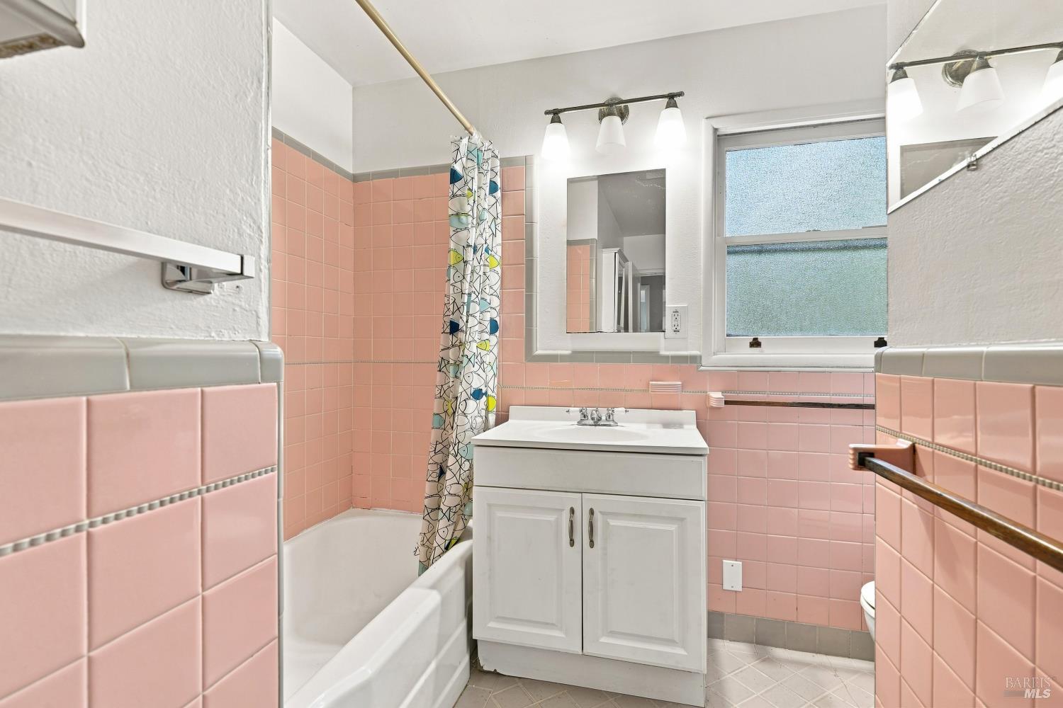 40 S Knoll Road Mill Valley CA 94941