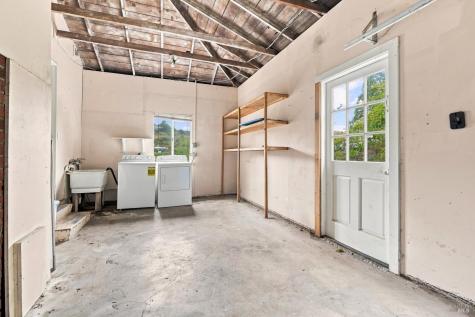 40 S Knoll Road Mill Valley CA 94941