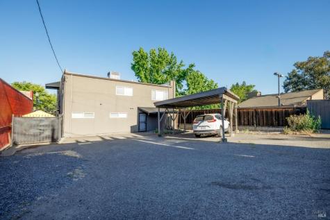 436-440 Center Street Healdsburg CA 95448
