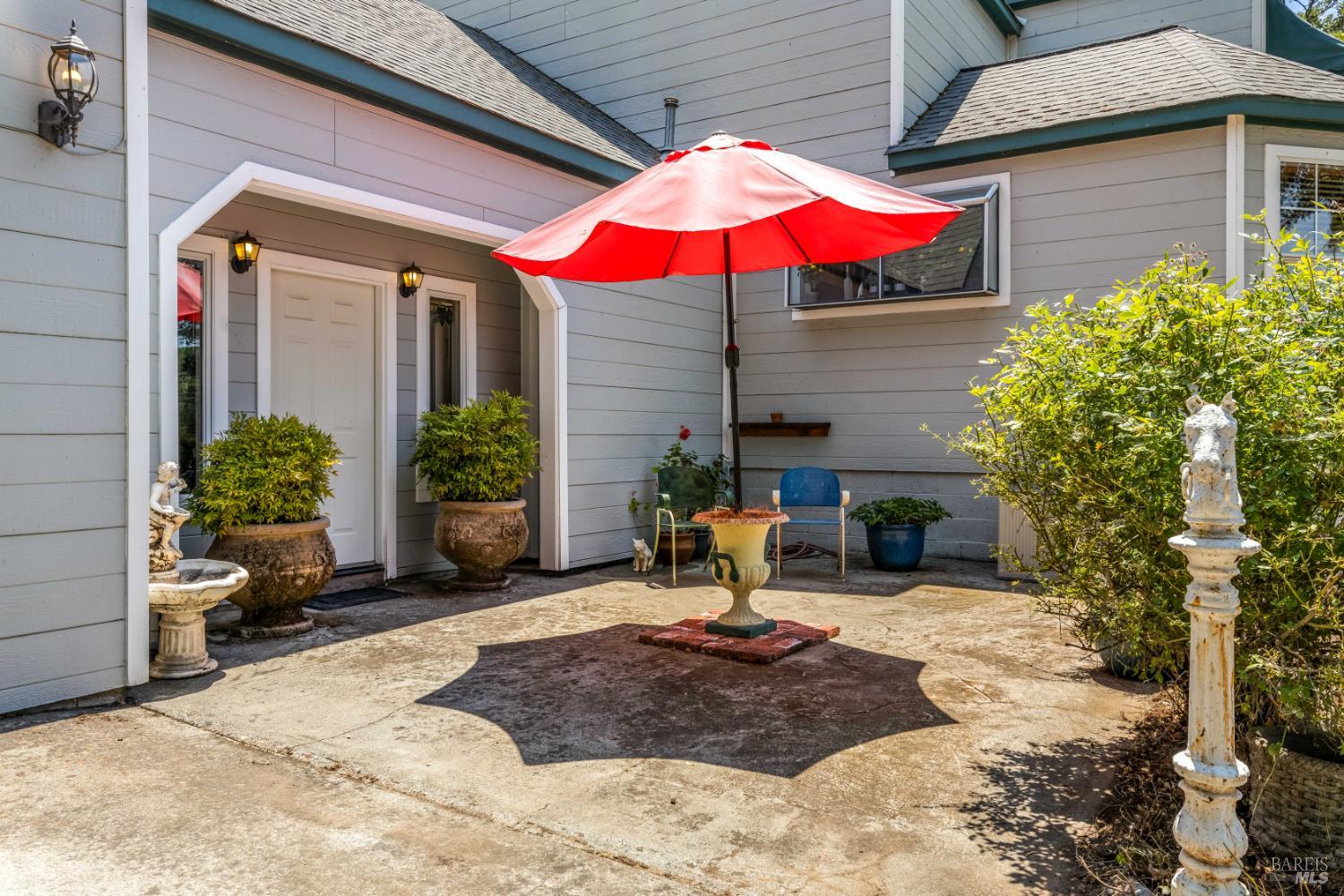 1940 Westlake Drive Kelseyville CA 95451