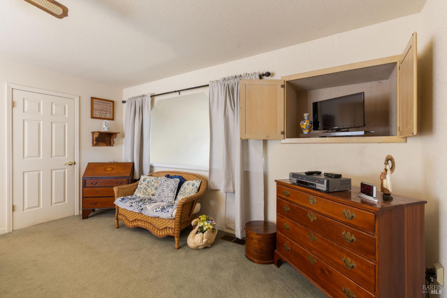 1940 Westlake Drive Kelseyville CA 95451