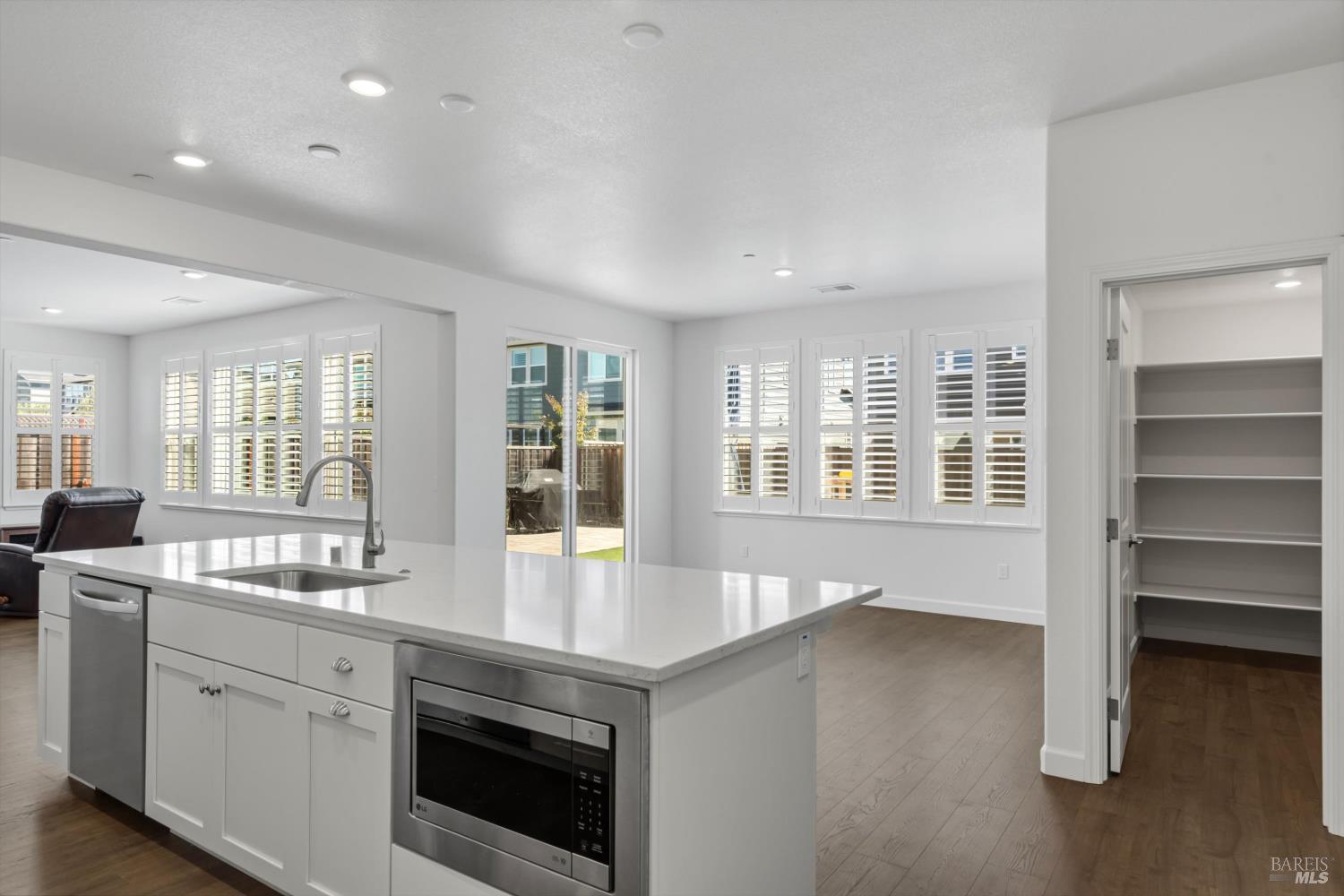 7436 Wendy Drive Rohnert Park CA 94928