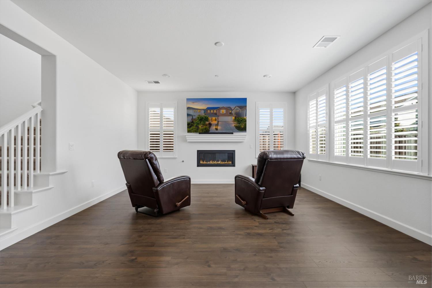 7436 Wendy Drive Rohnert Park CA 94928