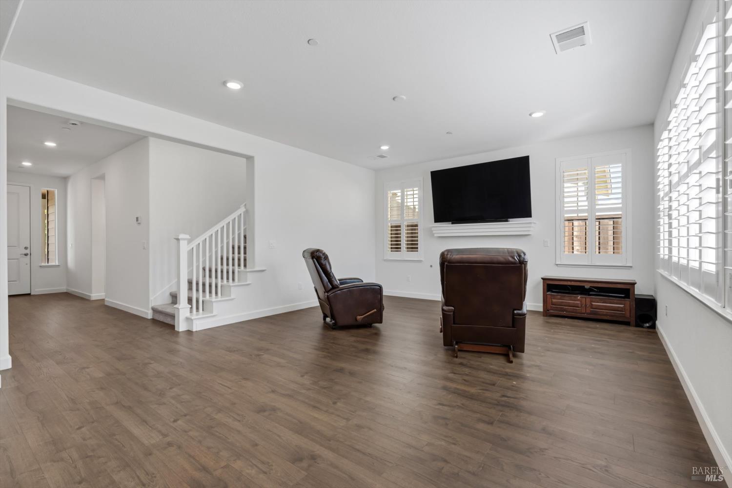 7436 Wendy Drive Rohnert Park CA 94928