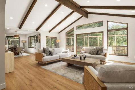 23 Prestwick Court Novato CA 94949
