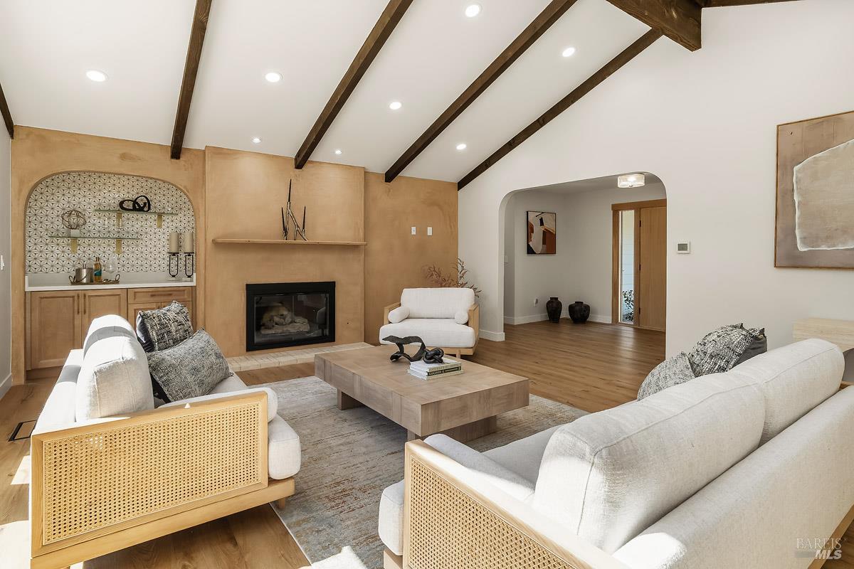23 Prestwick Court Novato CA 94949