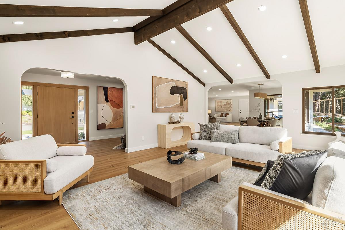 23 Prestwick Court Novato CA 94949
