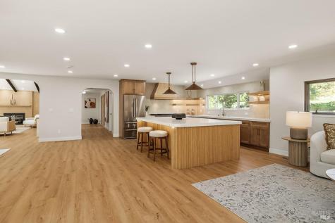23 Prestwick Court Novato CA 94949