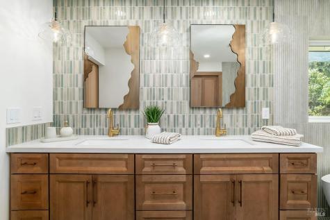 23 Prestwick Court Novato CA 94949