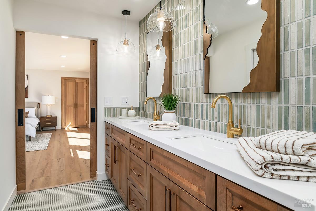 23 Prestwick Court Novato CA 94949