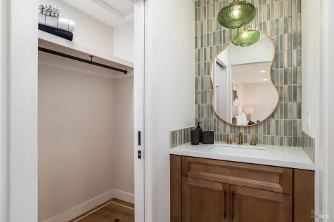 23 Prestwick Court Novato CA 94949