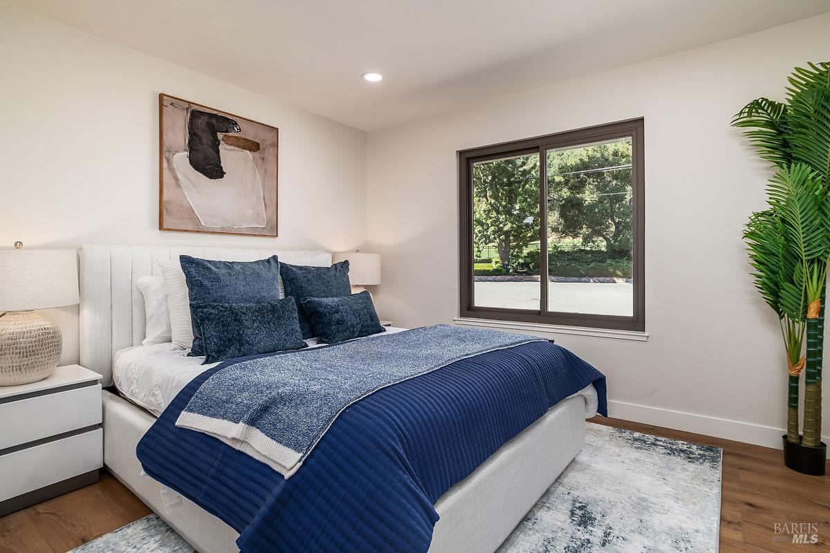 23 Prestwick Court Novato CA 94949