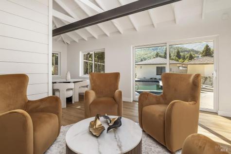 23 Prestwick Court Novato CA 94949