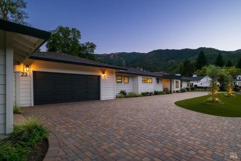 23 Prestwick Court Novato CA 94949