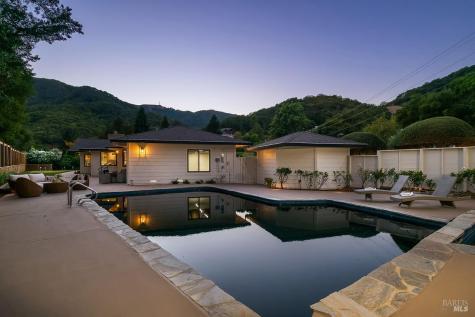 23 Prestwick Court Novato CA 94949
