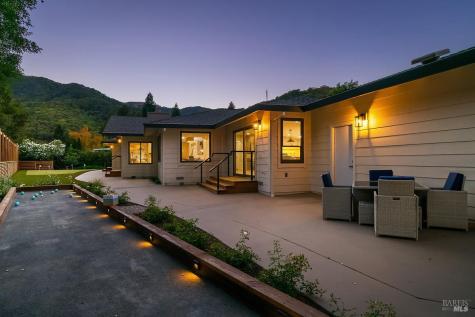 23 Prestwick Court Novato CA 94949