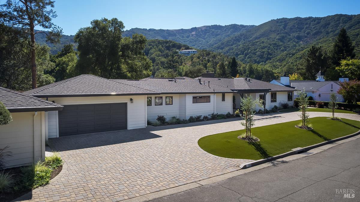 23 Prestwick Court Novato CA 94949