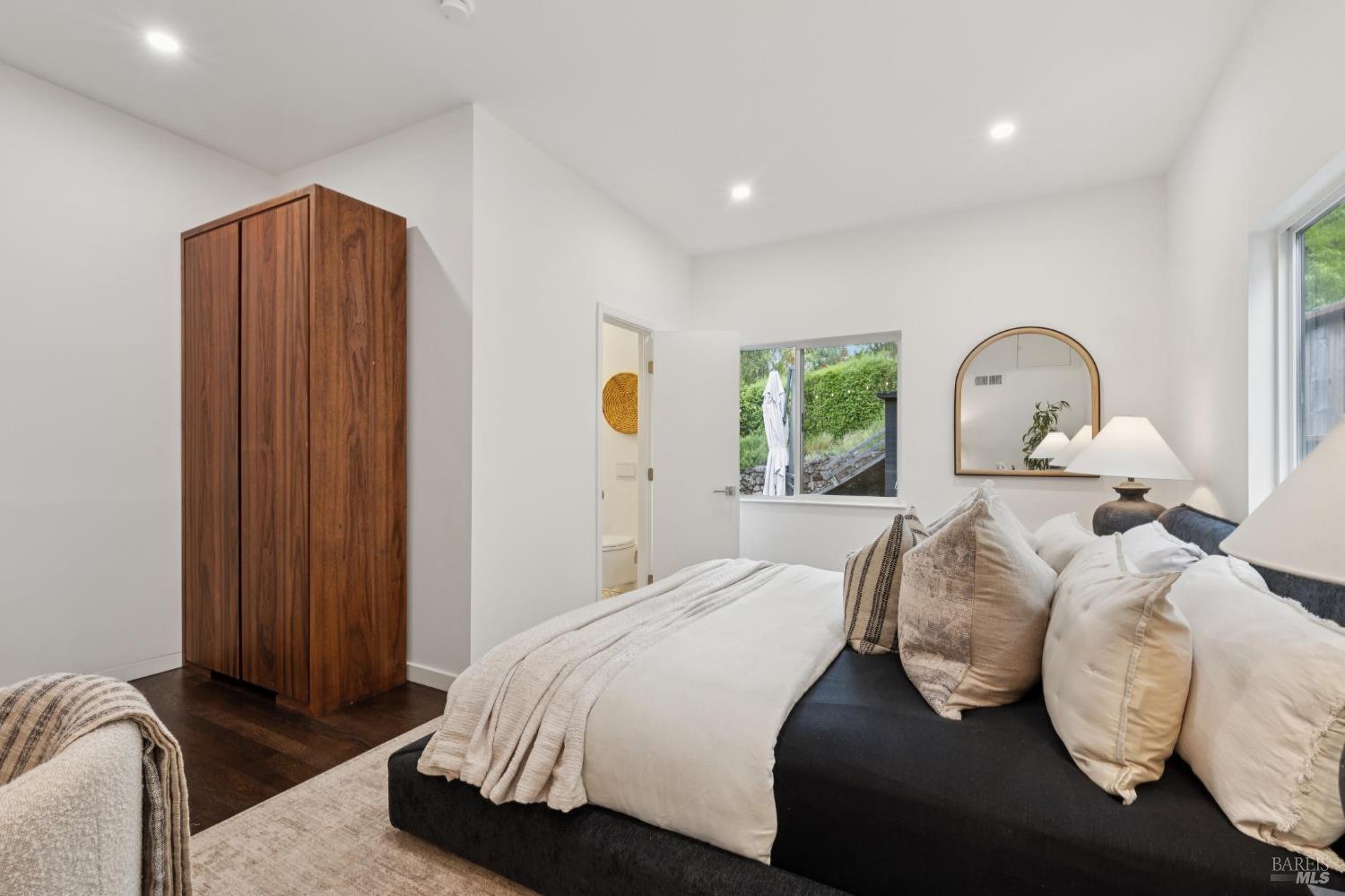 5 Angela Avenue San Anselmo CA 94960