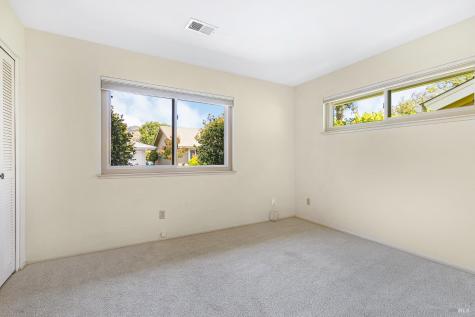 20 Glengreen Street Santa Rosa CA 95409