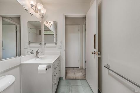 20 Glengreen Street Santa Rosa CA 95409