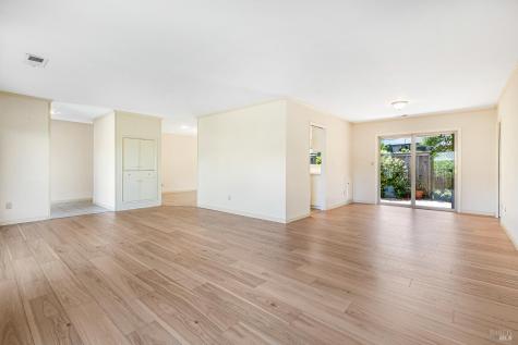 20 Glengreen Street Santa Rosa CA 95409