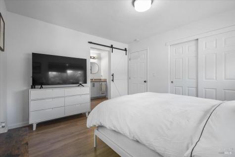 4329 Sonoma Mountain Road Santa Rosa CA 95404