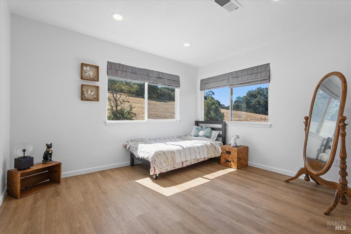 4329 Sonoma Mountain Road Santa Rosa CA 95404