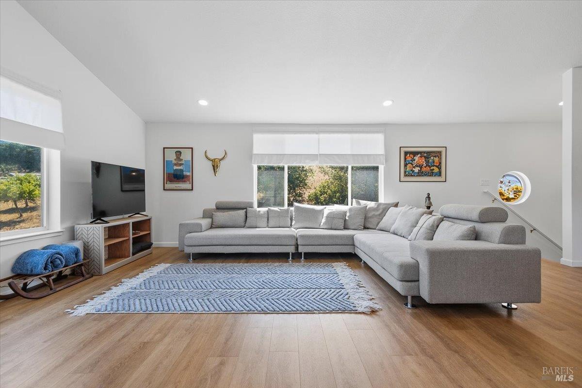 4329 Sonoma Mountain Road Santa Rosa CA 95404