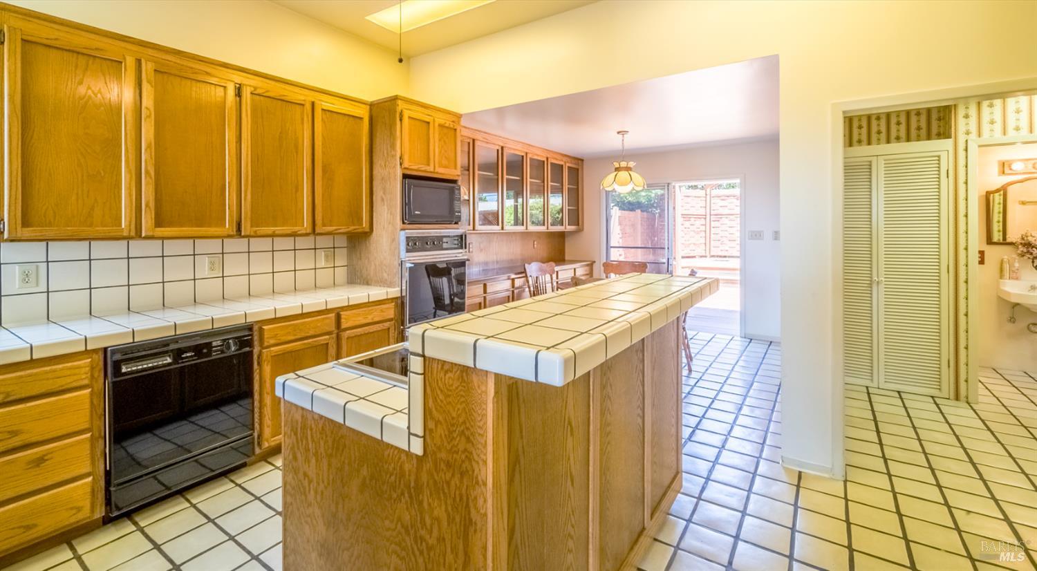 912 York Street Vallejo CA 94590