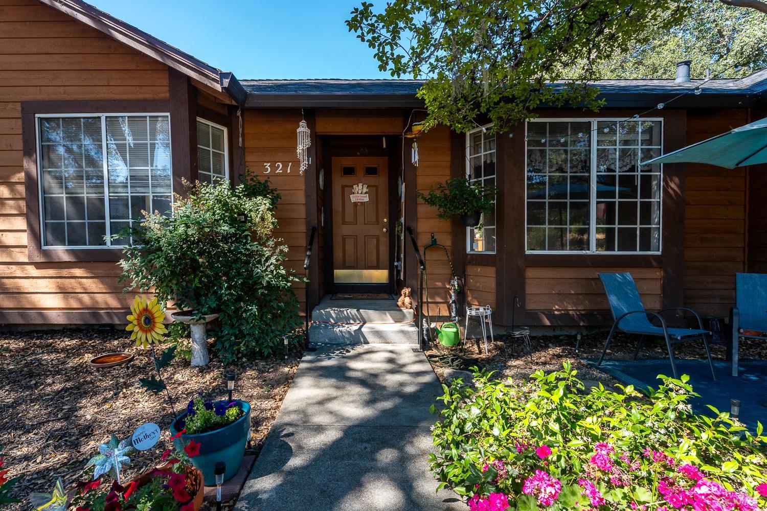 321 Forsythe Drive Redwood Valley CA 95470