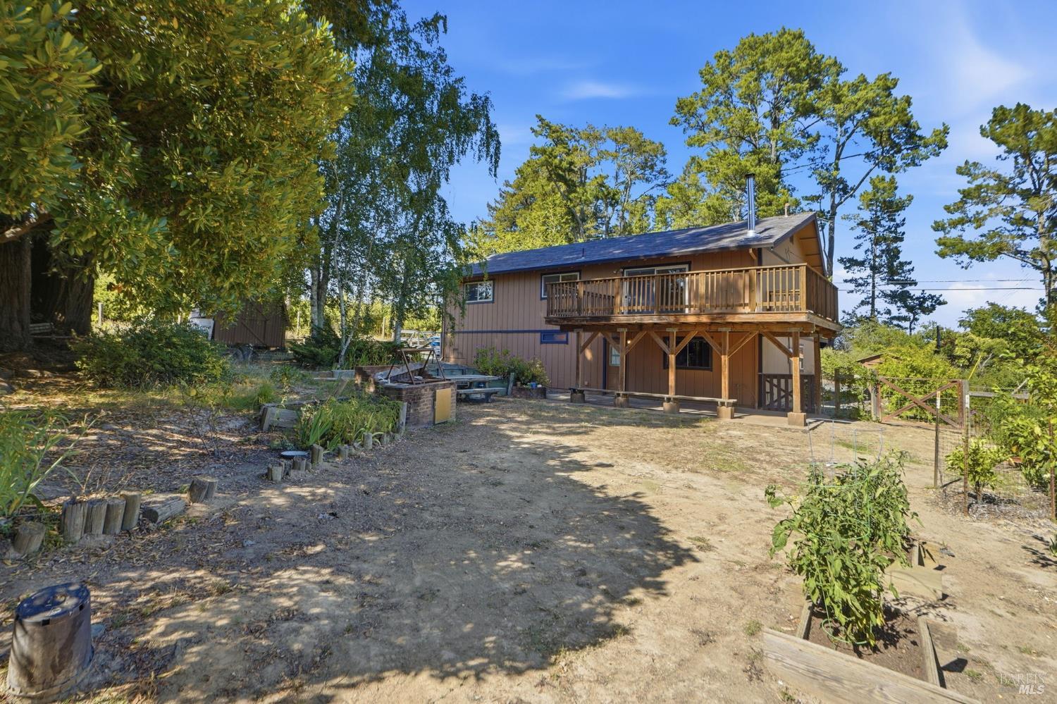 1982 Coffee Lane Sebastopol CA 95472