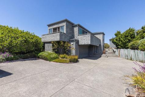 221 Condor Court Bodega Bay CA 94923