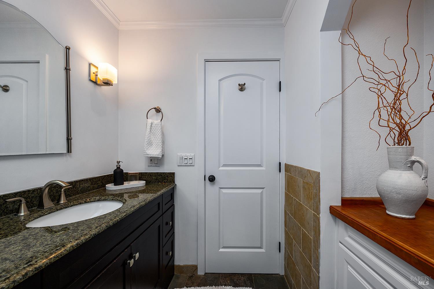 1015 Manor Drive Sonoma CA 95476