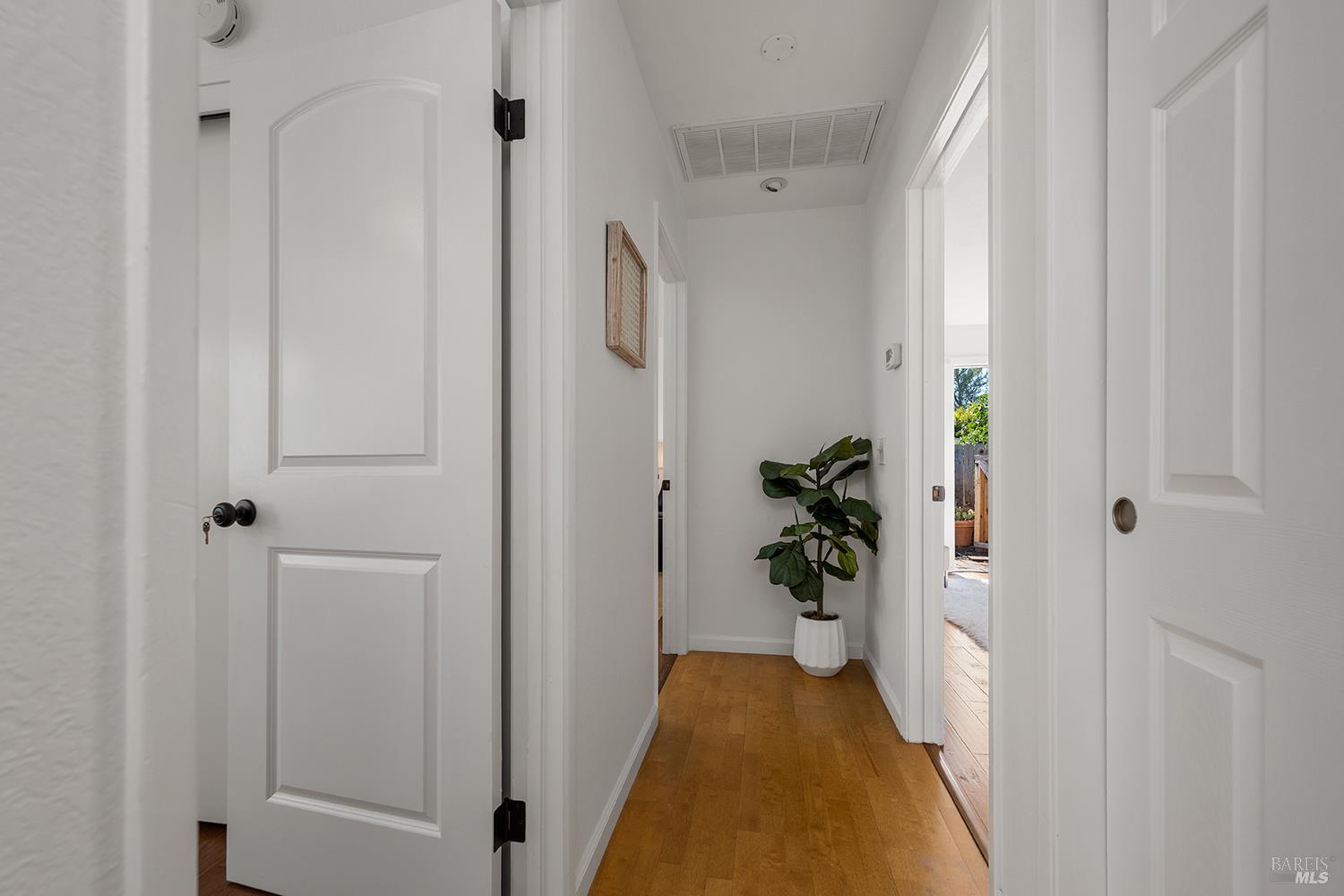 1015 Manor Drive Sonoma CA 95476
