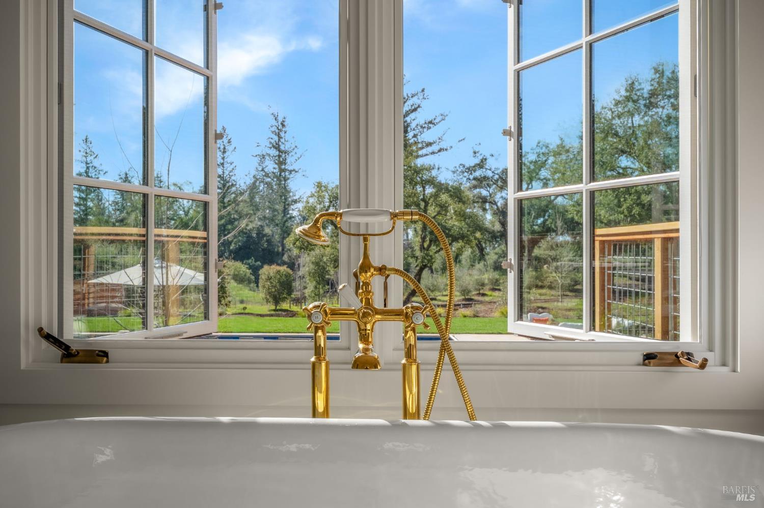 340 White Cottage Road S Angwin CA 94508