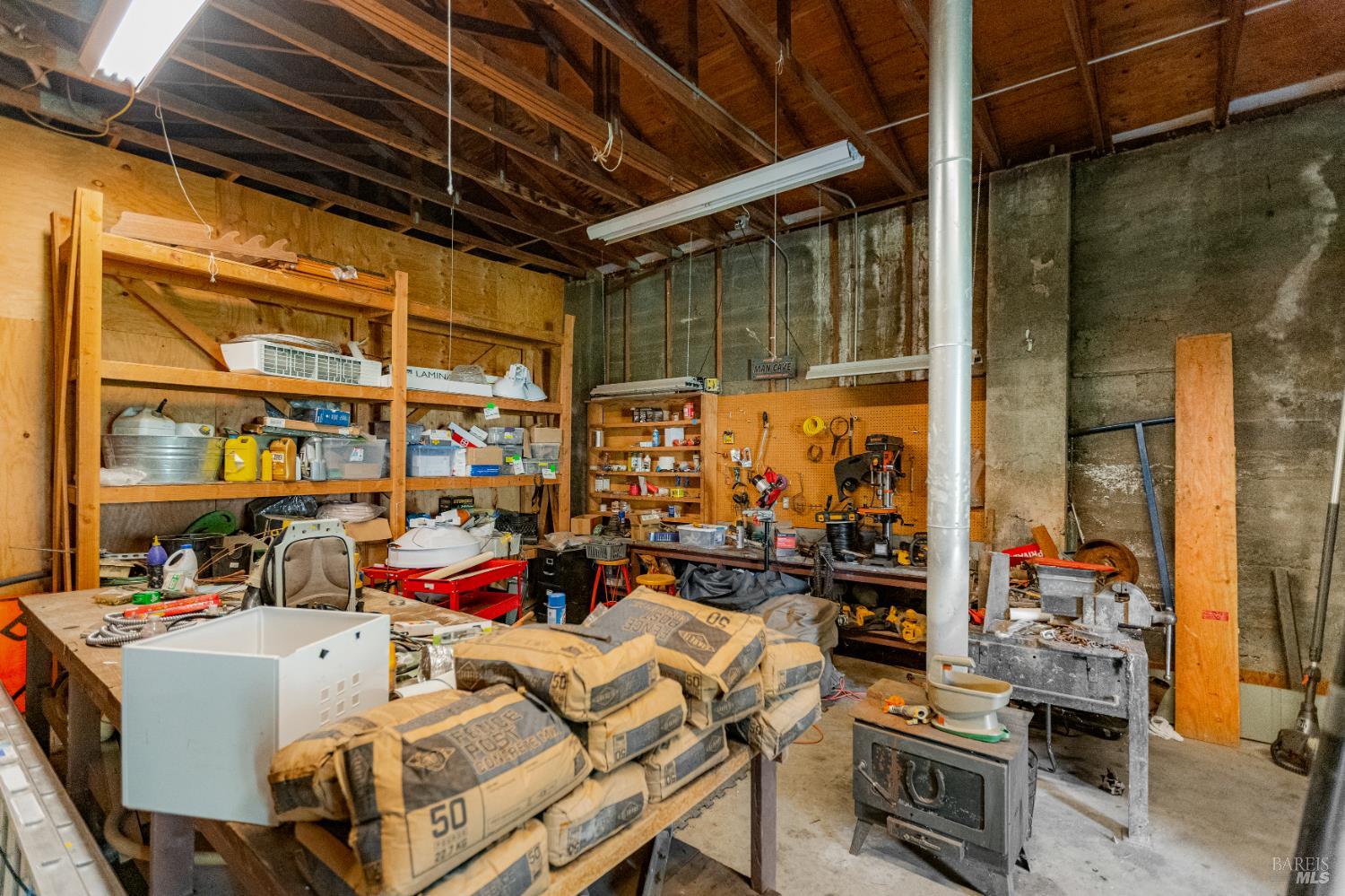 34201 Highway 128 Highway Cloverdale CA 95425