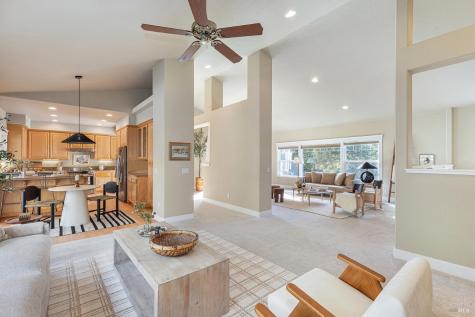 9206 Chalk Hill Road Healdsburg CA 95448