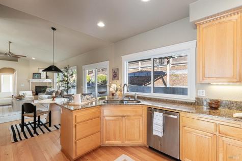 9206 Chalk Hill Road Healdsburg CA 95448
