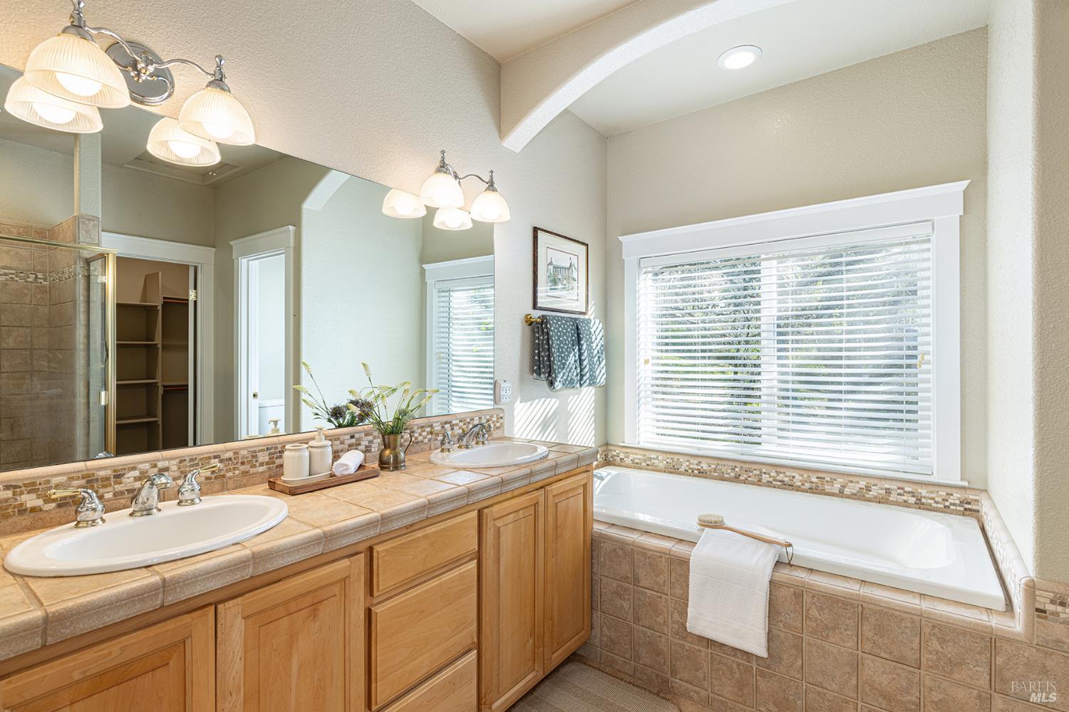 9206 Chalk Hill Road Healdsburg CA 95448