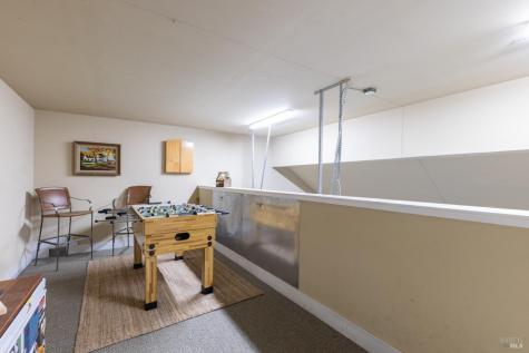 9206 Chalk Hill Road Healdsburg CA 95448